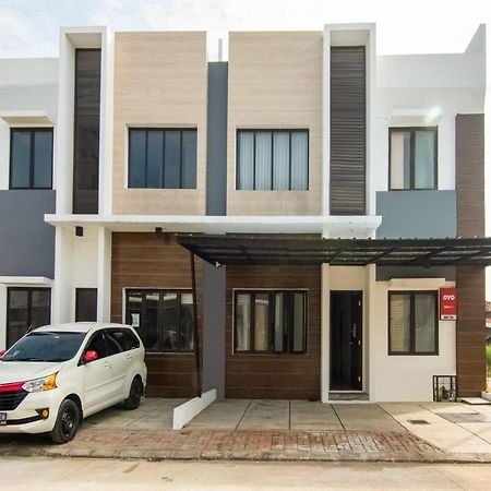 Oyo 3824 Columbus Residence J1 Telukjambe 外观 照片