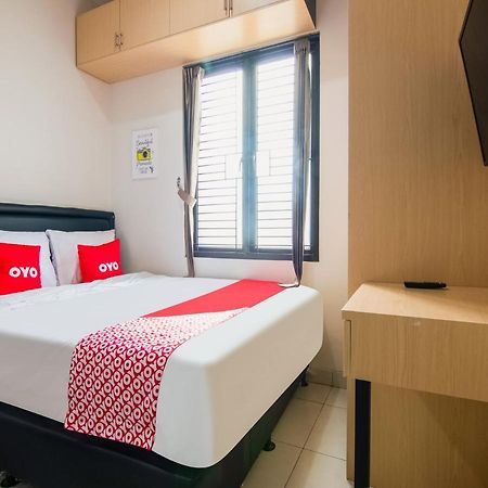 Oyo 3824 Columbus Residence J1 Telukjambe 外观 照片